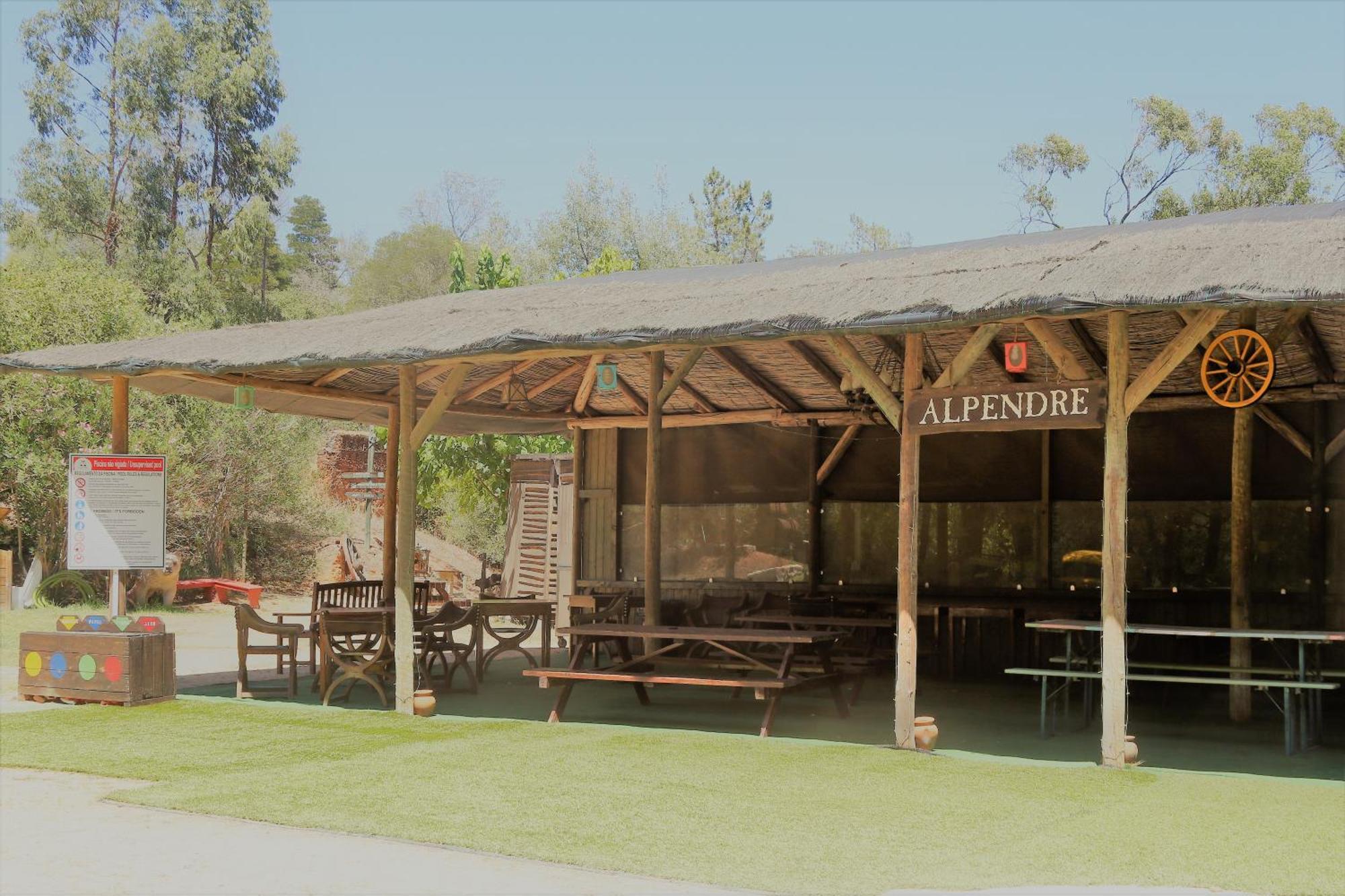 Parque Da Mina Glamping *